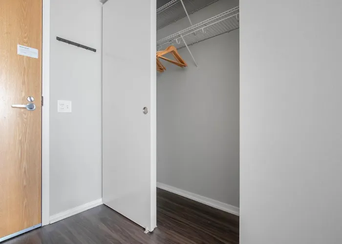 Streeterville 1br W Indoor Pool Nr Navy Pier Chi-996 * Chicago